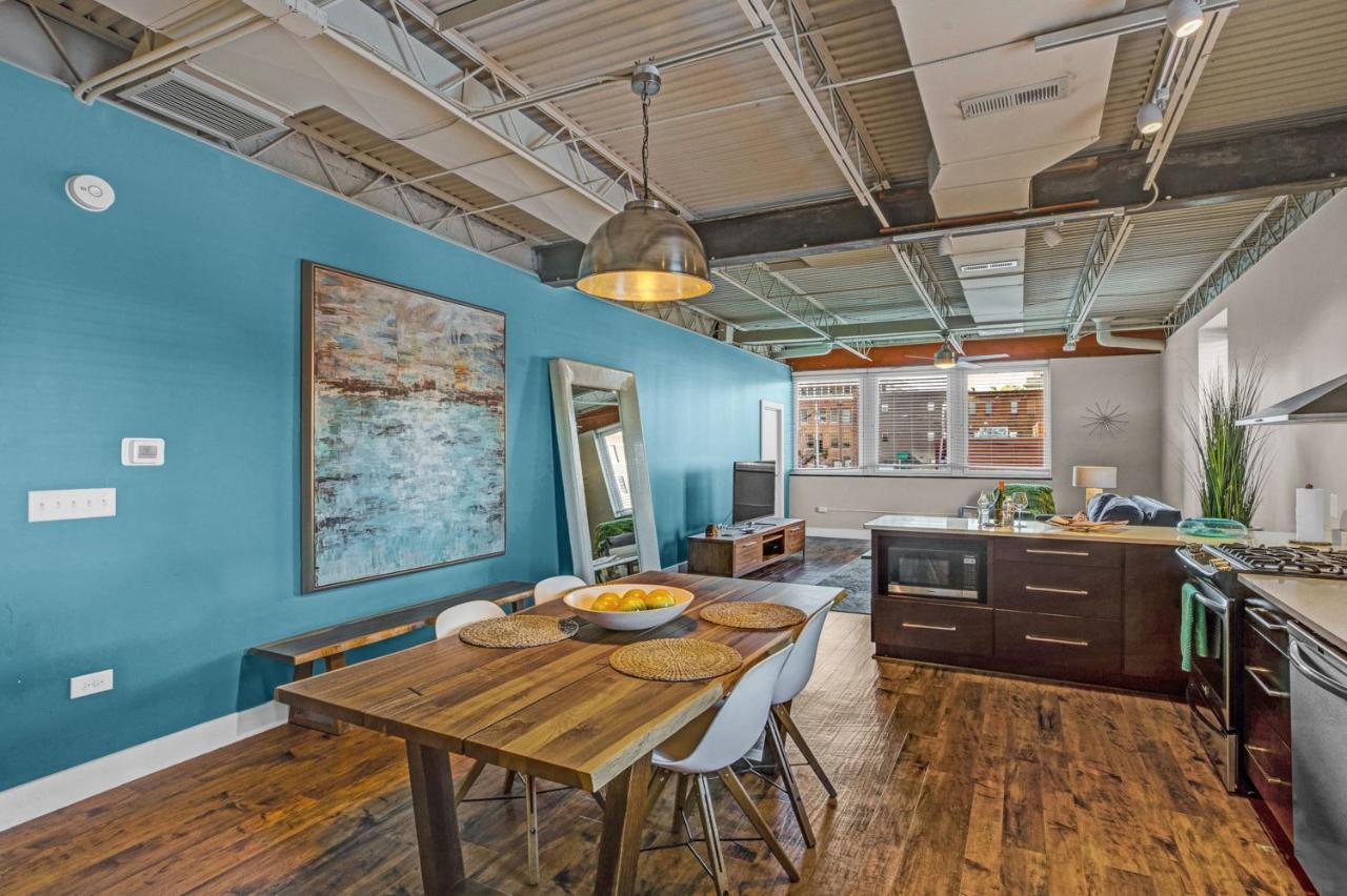 A Friendly Staycation - Downtown Greensboro Close To Major Attractions! Exterior photo